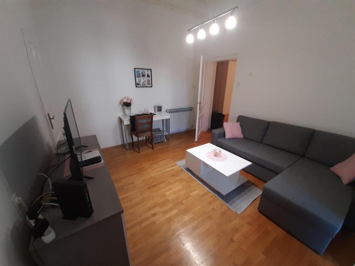 Apartman Kod Kestena Ösek Dış mekan fotoğraf